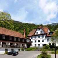 Отель Gasthof Bad Sonnenberg в городе Нюцидерс, Австрия