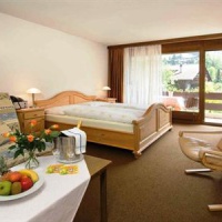 Отель Alpenhotel Residence в городе Ленк, Швейцария