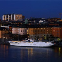 Отель Malardrottningen Yacht Hotel & Restaurant в городе Стокгольм, Швеция