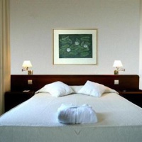 Отель Atenea Park Suites Apartaments в городе Виланова-и-ла-Желтру, Испания