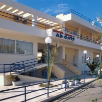 Отель Adonis Hotel Mytikas в городе Mytikas, Греция