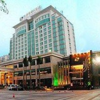 Отель Riverside International Hotel в городе Учжоу, Китай