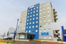 Отель One QuerA(c)taro Aeropuerto Hotel в городе Pedro Escobedo, Мексика