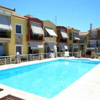 Отель Gera Bay Studios and Apartments в городе Palaiokipos, Греция