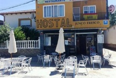 Отель Hostal Junco Fresco в городе Сарса-де-Гранадилья, Испания
