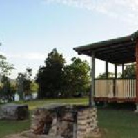 Отель Henderson Park Farm Retreat в городе Рокхемптон, Австралия