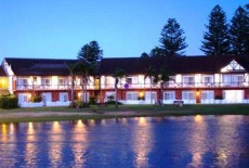 Отель Clan Lakeside Lodge в городе Эрина, Австралия