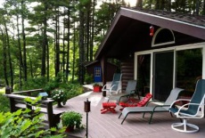 Отель Morning Mist Cottage Retreat в городе Шелберн, Канада