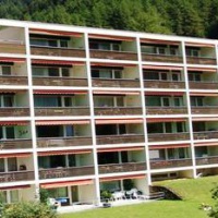 Отель Apartments Haus Quelle в городе Лойкербад, Швейцария