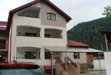 Отель Pensiunea Arxavia в городе Cainenii Mari, Румыния