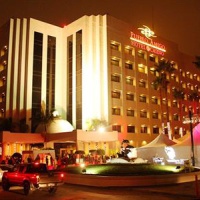 Отель Pueblo Amigo Hotel Tijuana в городе Тихуана, Мексика