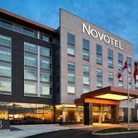 Отель Novotel Toronto Vaughan в городе Воган, Канада