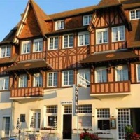 Отель Hotel De La Mer Blonville-sur-Mer в городе Блонвиль-сюр-Мер, Франция