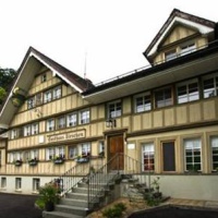 Отель Gastehaus Hirschen в городе Швельбрун, Швейцария
