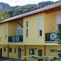 Отель Hotel Auwirt Hallein в городе Пух-Халлайн, Австрия