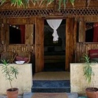Отель Palm Grove Beach Resort в городе Мандрем Бич, Индия
