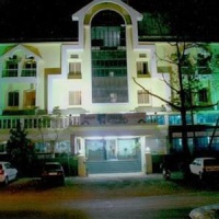Отель Hotel Suresh Plaza Nashik в городе Нашик, Индия