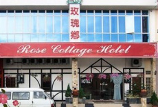 Отель Rose Cottage Hotel Impian Senai в городе Сенаи, Малайзия