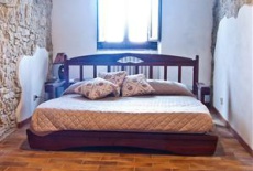 Отель Bed and Breakfast Pa' Carrera в городе Франьето-Монфорте, Италия