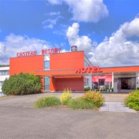 Отель Best Western Plus Hotel Casteau Resort Mons в городе Суаньи, Бельгия