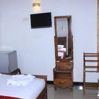 Отель Guest Ryan Hotel в городе Катунаяке, Шри-Ланка