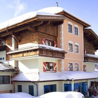 Отель Kohlmais в городе Saalbach, Австрия