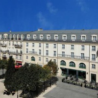 Отель Hotel l'Elysee Val d'Europe в городе Марн-ла-Валле, Франция