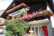 Отель Ferienwohnungen Wallis в городе Ранда, Швейцария