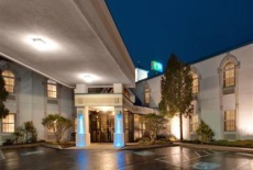 Отель Holiday Inn Express Elizabethtown Hershey Area в городе Rheems, США