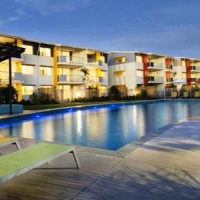 Отель Whale Cove Resort and Apartments в городе Херви Бэй, Австралия