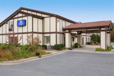 Отель Americas Best Value Inn & Suites Albemarle в городе Альбемарль, США