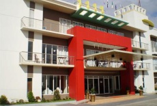 Отель Regal Plaza Hotel Nabua в городе Набуа, Филиппины