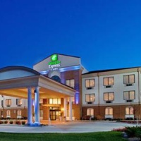 Отель Holiday Inn Express Hotel & Suites St Charles в городе Сент-Чарльз, США