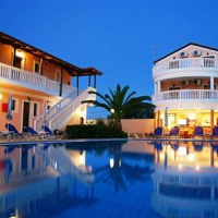 Отель Lazaros Hotel Apartments в городе Циливи, Греция