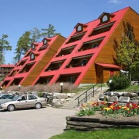 Отель Calabogie Lodge Resort в городе Калабоги, Канада