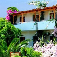 Отель CostAntonia в городе Вайя, Греция