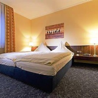 Отель Hotel Lucke Rheine в городе Райне, Германия