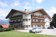Отель Pension Sonnenheim в городе Шёнберг, Австрия