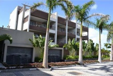 Отель Grants Luxury 3 Bedroom Apartment Cap Malheureux в городе Bain Boeuf, Маврикий
