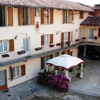 Отель Hotel Venaria Reale в городе Нарцоле, Италия