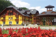 Отель Kúpele Cervený Kláštor в городе Спишска Стара Вес, Словакия
