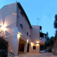 Отель Villa Petros в городе Апраос, Греция
