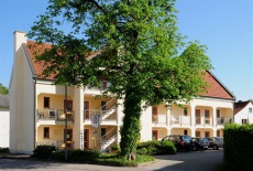 Отель Hotel Pension Agnes в городе Бургау, Германия