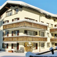 Отель Apartments Trepp в городе Клостерс, Швейцария