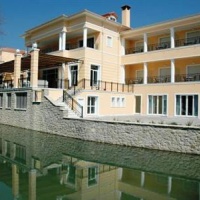 Отель Thermae Platystomou Resort & Spa Makrakomi в городе Platystomo, Греция