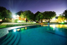 Отель Black Mountain Leisure & Conference Hotel в городе Таба-Нчу, Южная Африка