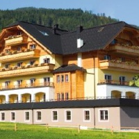 Отель Landhotel Almstubn Sankt Margarethen im Lungau в городе Санкт-Маргаретен, Австрия