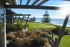 Отель Papamoa Beach Resort в городе Папамоа, Новая Зеландия