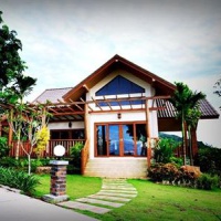 Отель Chalong Chalet Resort Phuket в городе Chalong, Таиланд