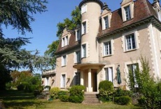 Отель Chateau La Roussille Pradines в городе Прадин, Франция